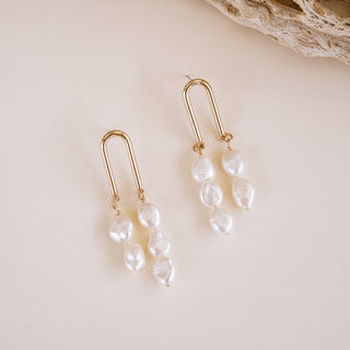Sydney Pearl Earrings