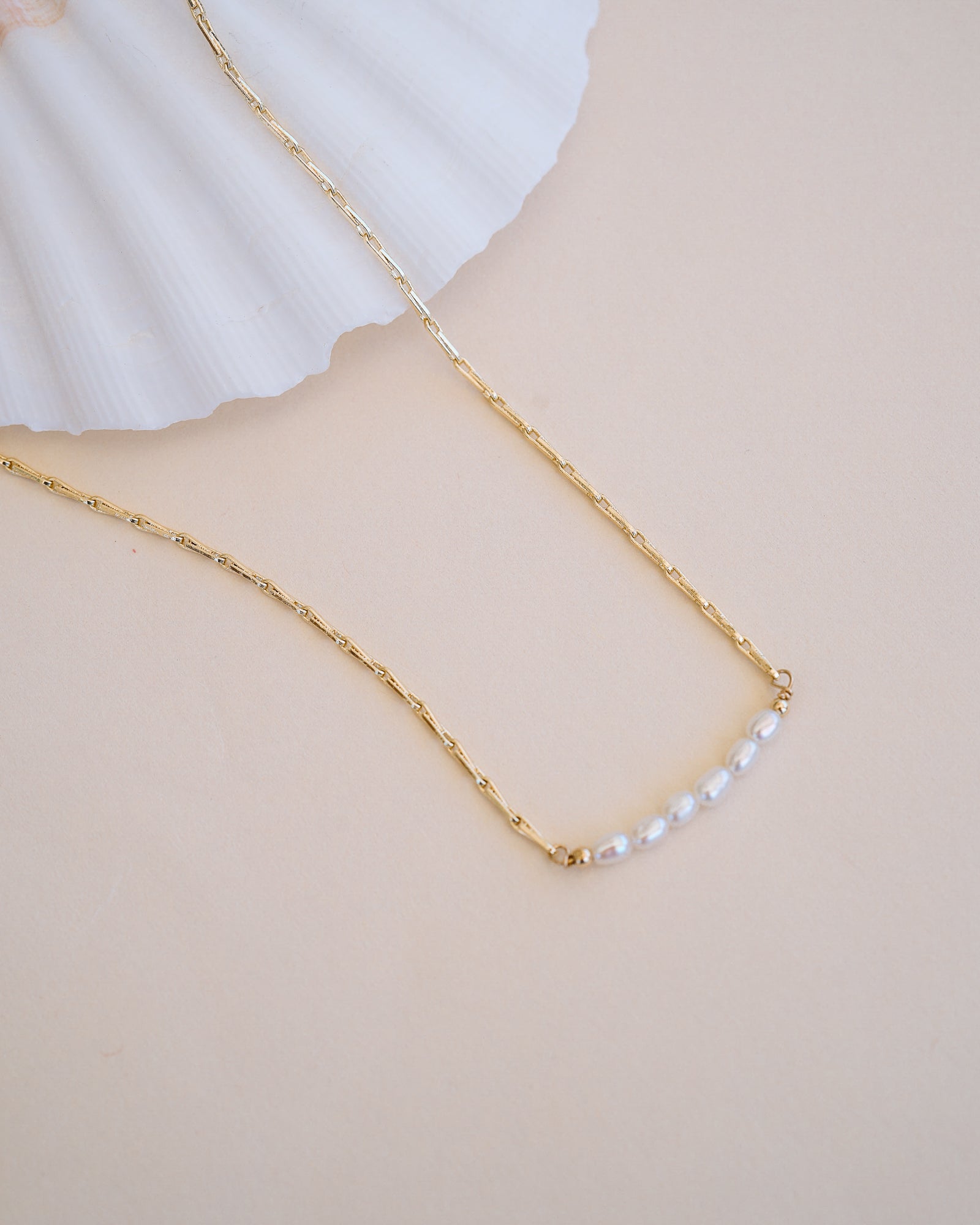 Amara Pearl Bar Necklace