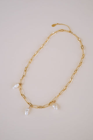 Lyla Pearl Statement Necklace