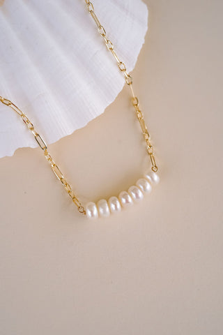 Lacey Pearl Bar Necklace