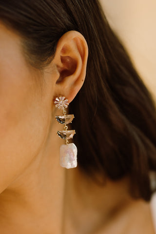Paige Pearl Earrings