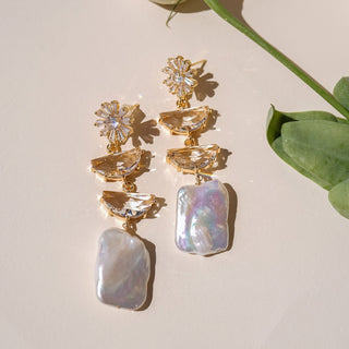 Paige Pearl Earrings