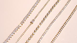 Why Does Your Skin Turn Green When Wearing Jewelry?