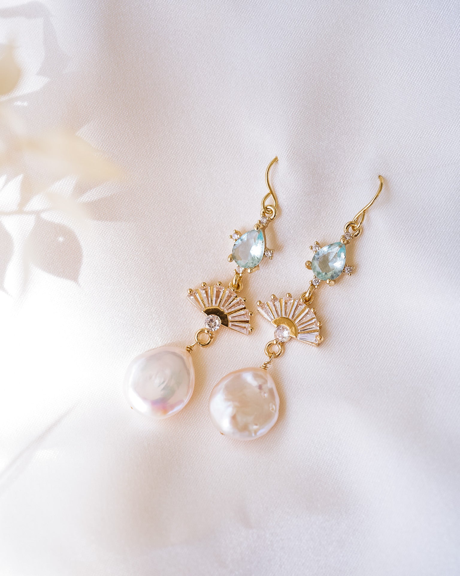 Lydia Pearl Earrings - Wander + Lust Jewelry