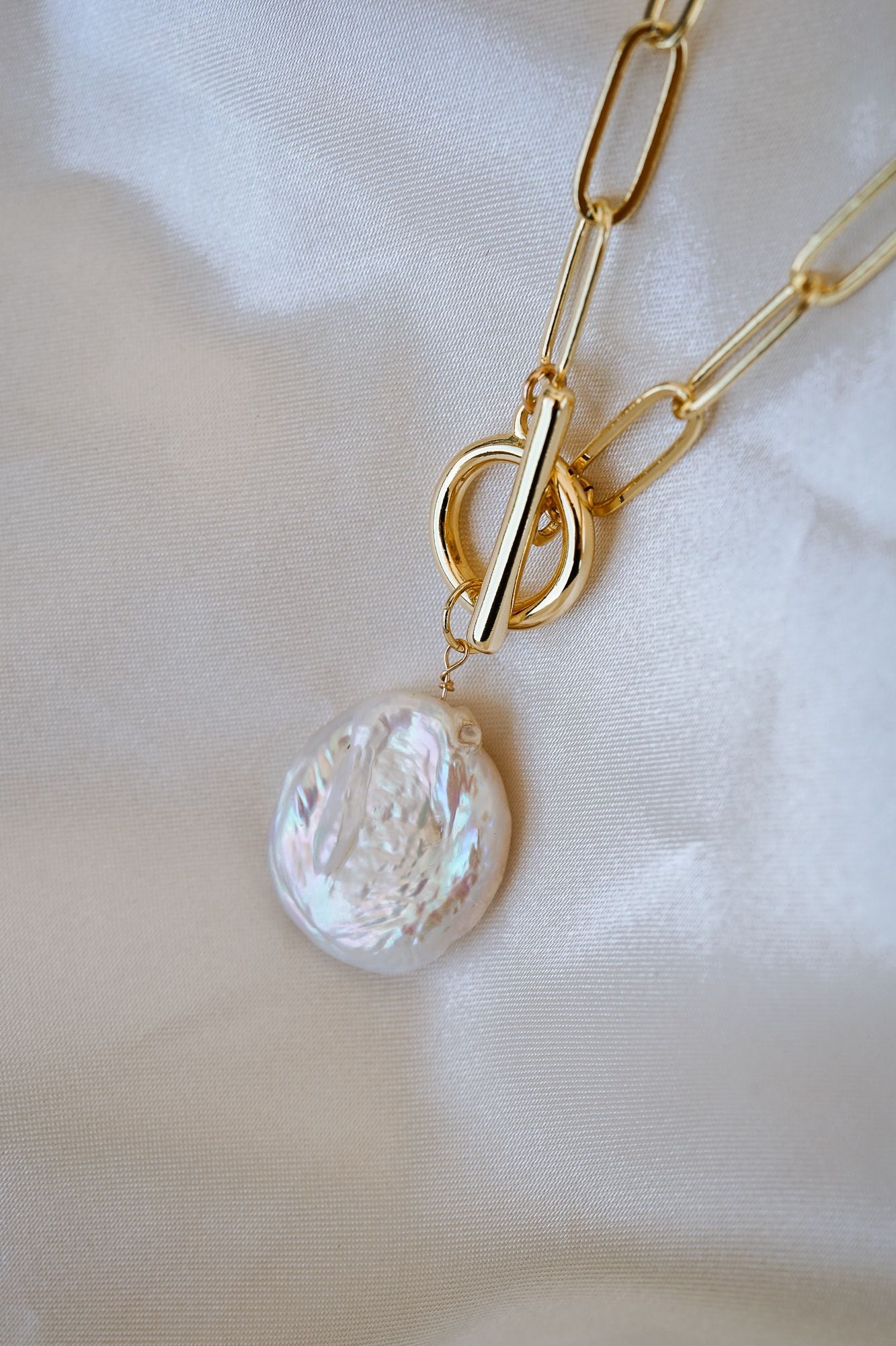 Leila Pearl Paperclip Necklace - Wander + Lust Jewelry
