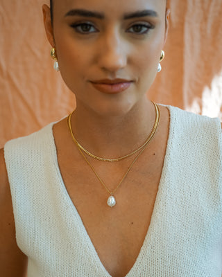 Hailey Single Pearl Necklace
