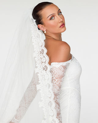 Evelyn Teardrop Pearl Earrings