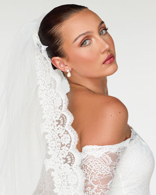 Evelyn Teardrop Pearl Earrings