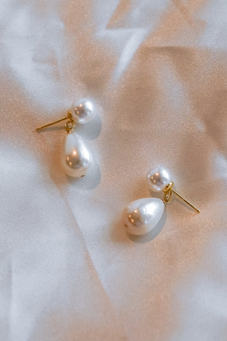 Evelyn Teardrop Pearl Earrings