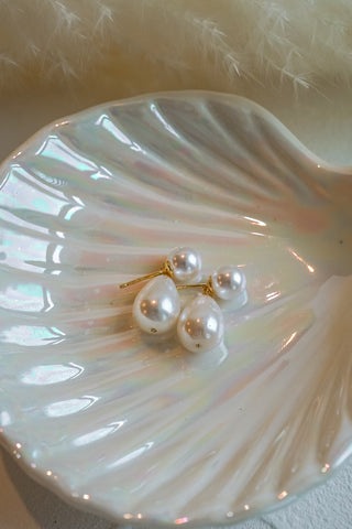 Evelyn Teardrop Pearl Earrings