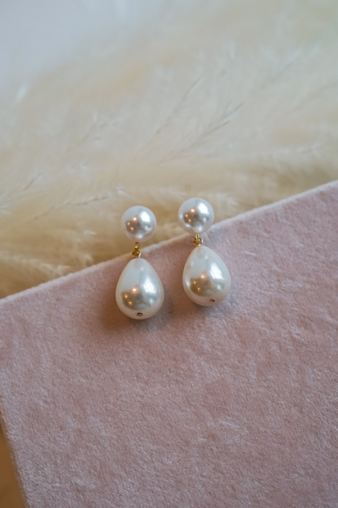 Evelyn Teardrop Pearl Earrings