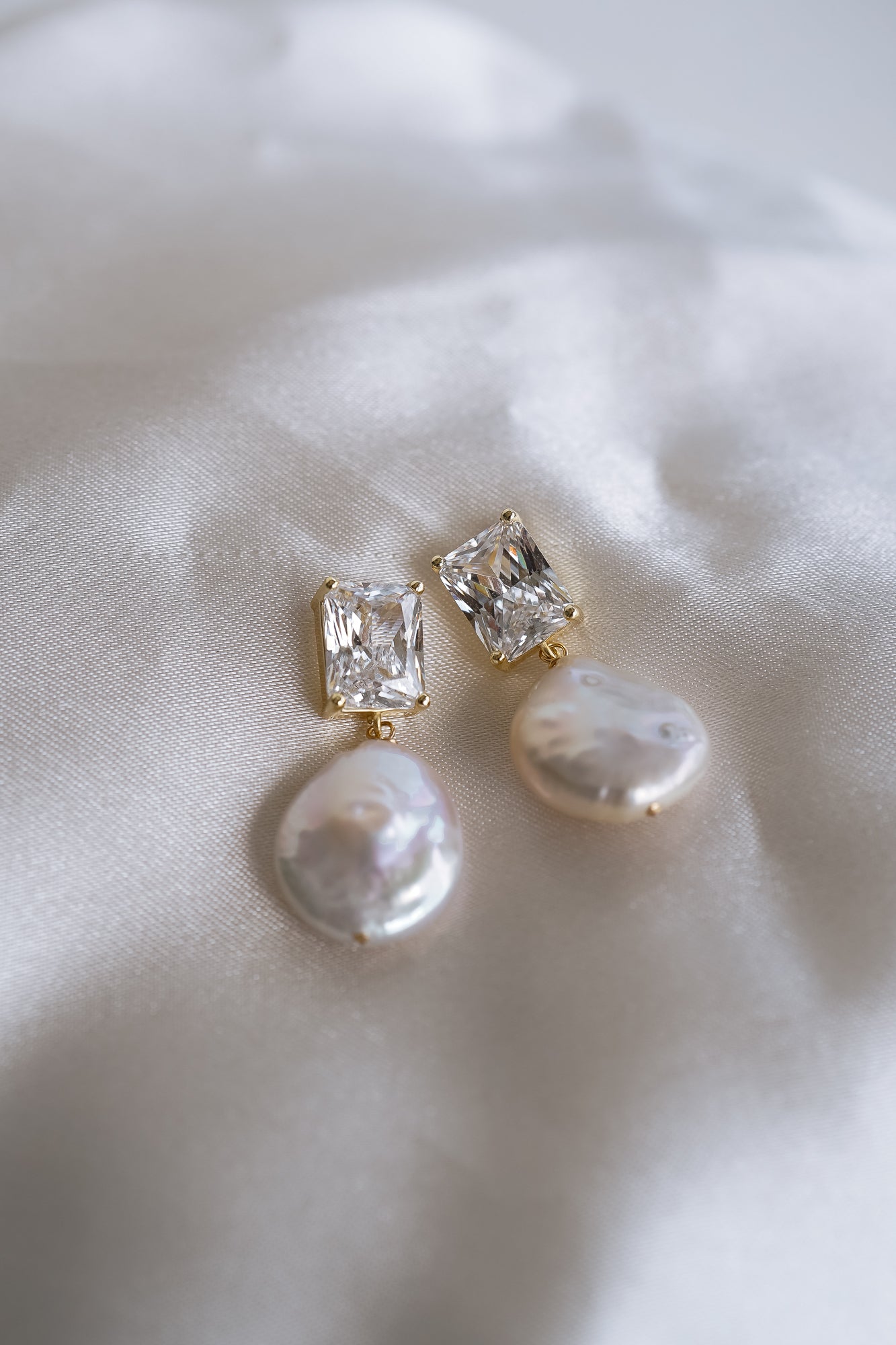 Sofia Pearl Drop Earrings - Wander + Lust Jewelry