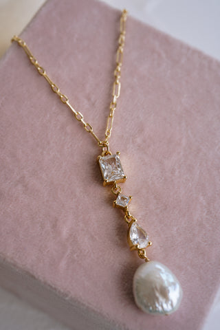 Isabelle Pearl Drop Necklace