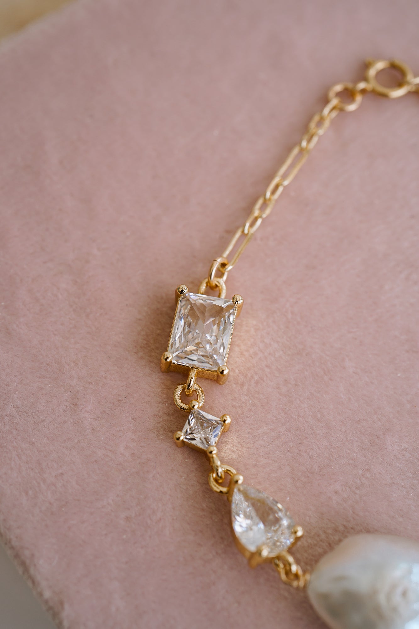 Isabelle Pearl Bridal Bracelet - Wander + Lust Jewelry