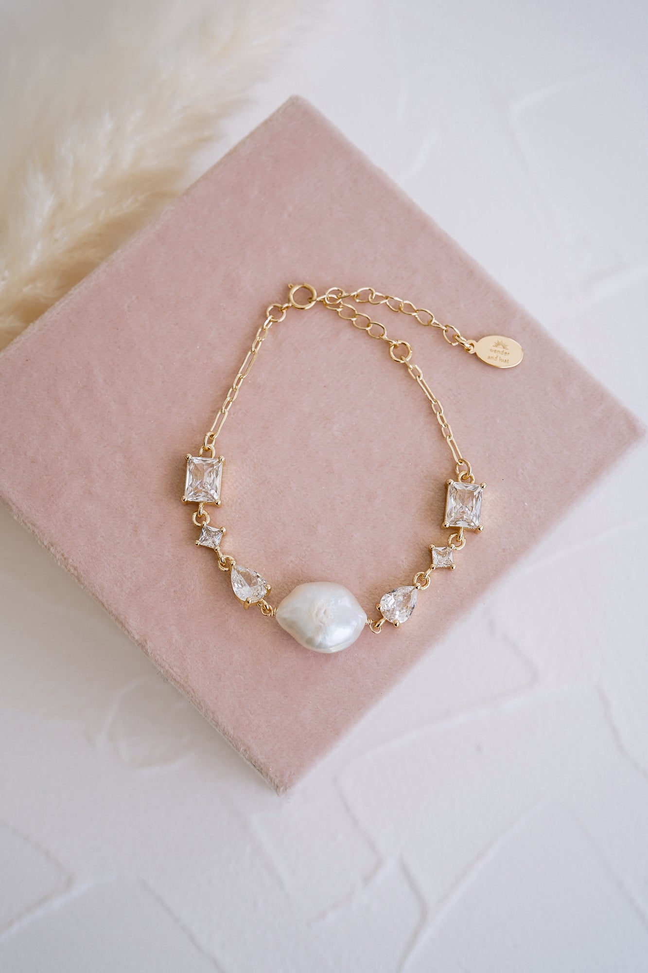 Isabelle Pearl Bridal Bracelet