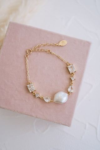 Isabelle Pearl Bridal Bracelet