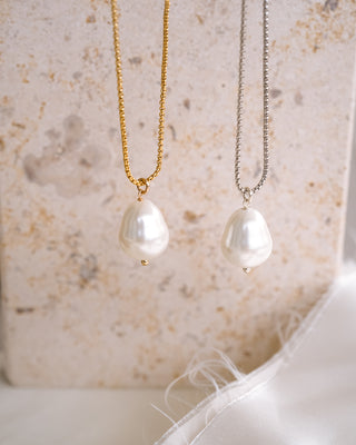 Hailey Single Pearl Necklace