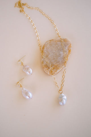 Elowen Baroque Pearl Drop Earrings