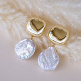 Leila Pearl Earrings