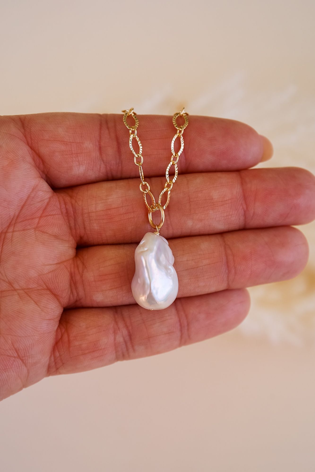 Elowen Pearl Pendant Necklace - Wander + Lust Jewelry