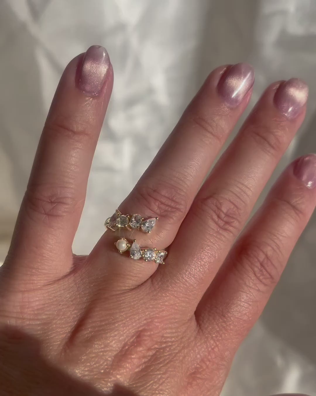 Daphne Heirloom Ring — product video