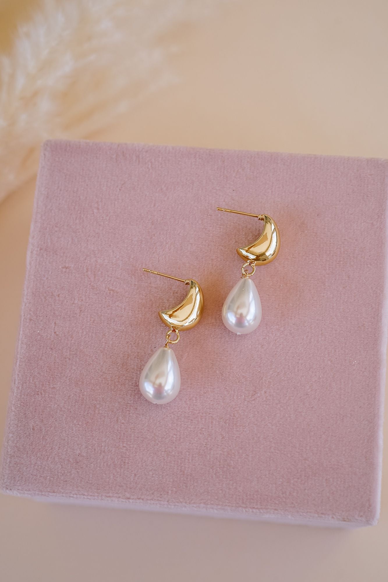 Ella Pearl Drop Earrings - Wander + Lust Jewelry