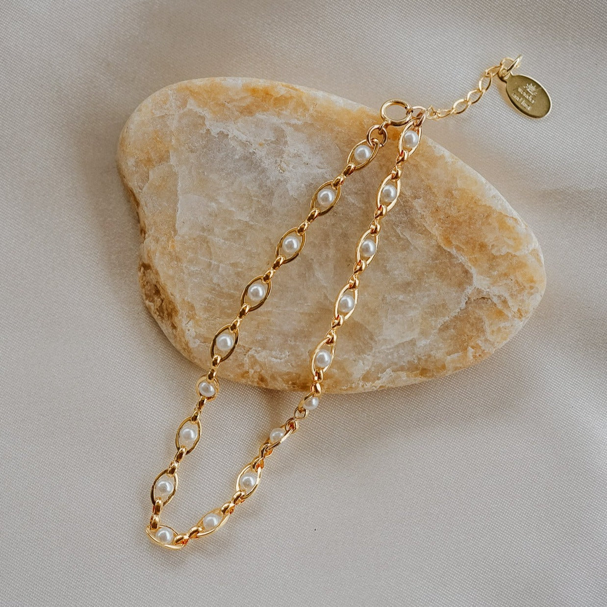 Pippa Pearl Bracelet - Wander + Lust Jewelry