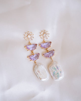 Poppy Pearl Earrings