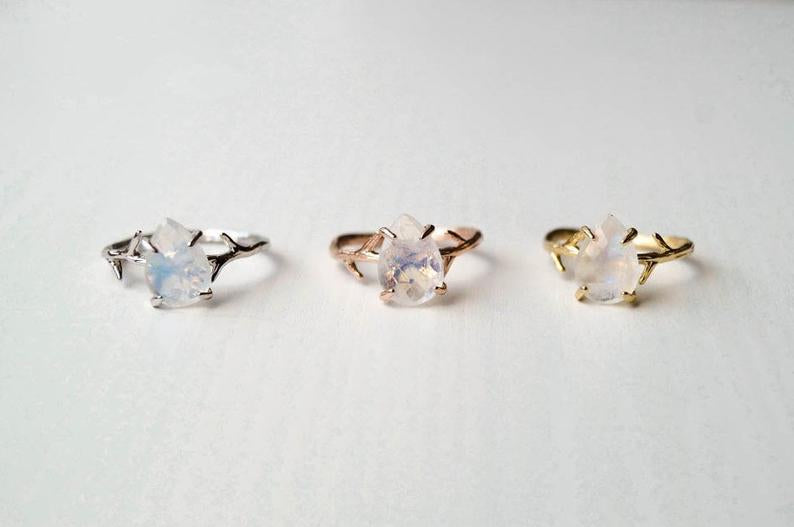 Moonstone Rings in silver, rose gold or yellow gold
